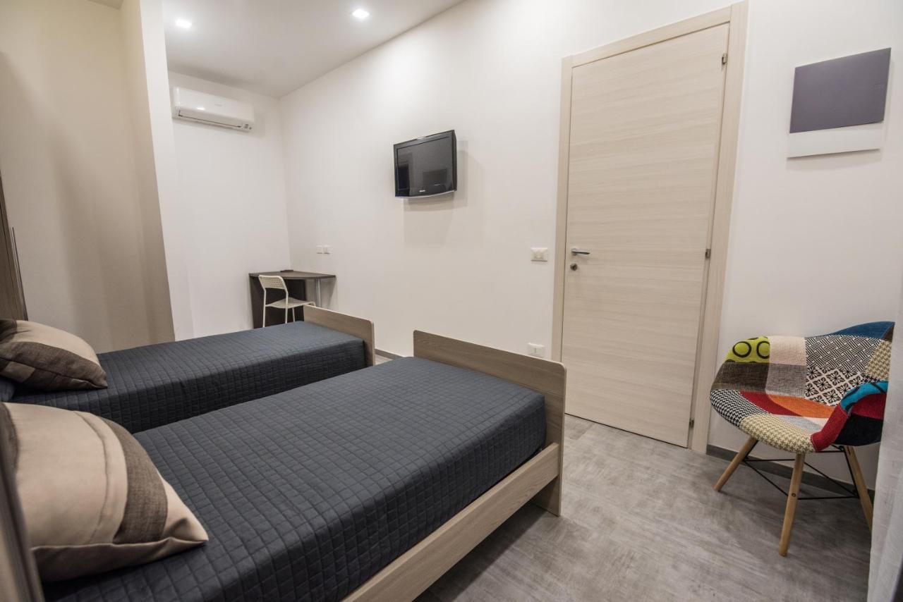 Il Vespro Bed & Breakfast Comiso Luaran gambar